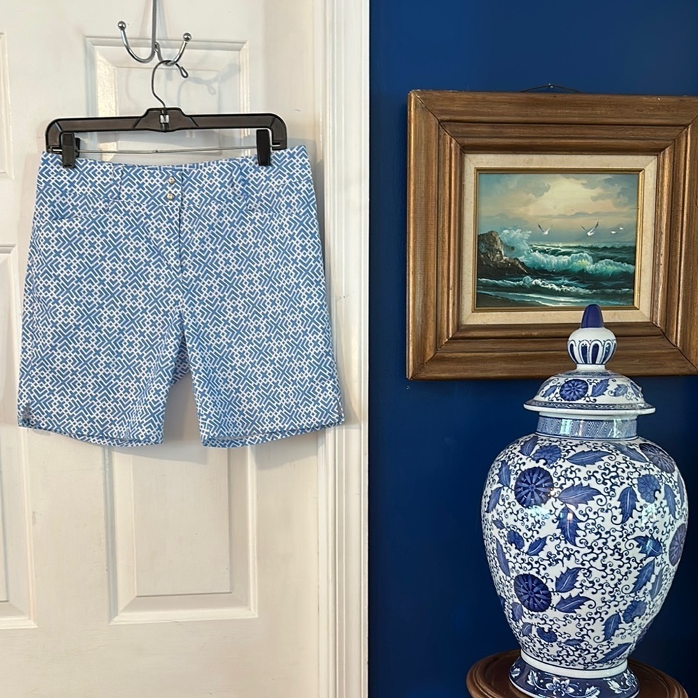 Women’s Adidas Active Blue & White Polyester Golf Shorts Size 6